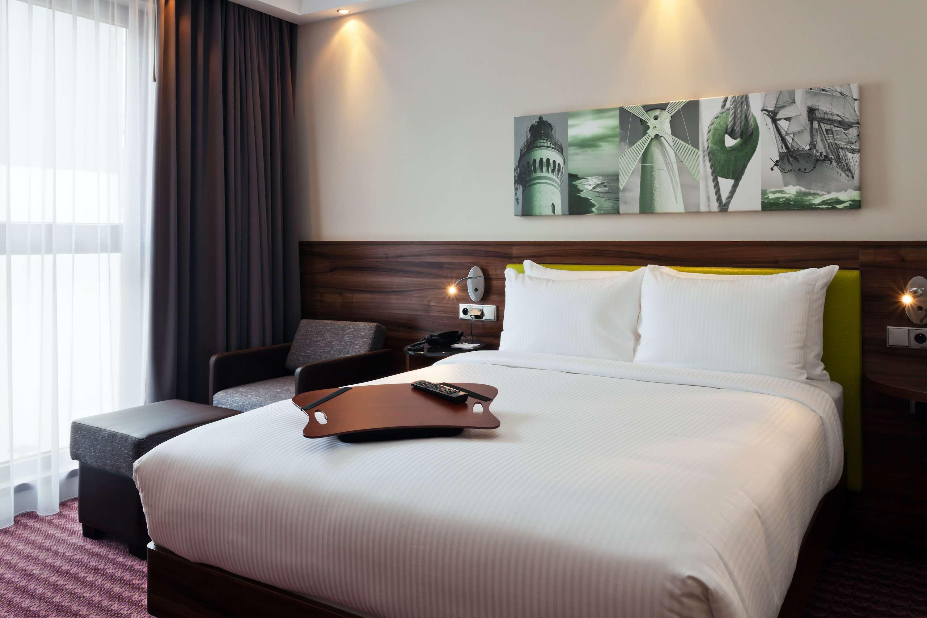 Hampton By Hilton Swinoujscie Hotel ภายนอก รูปภาพ
