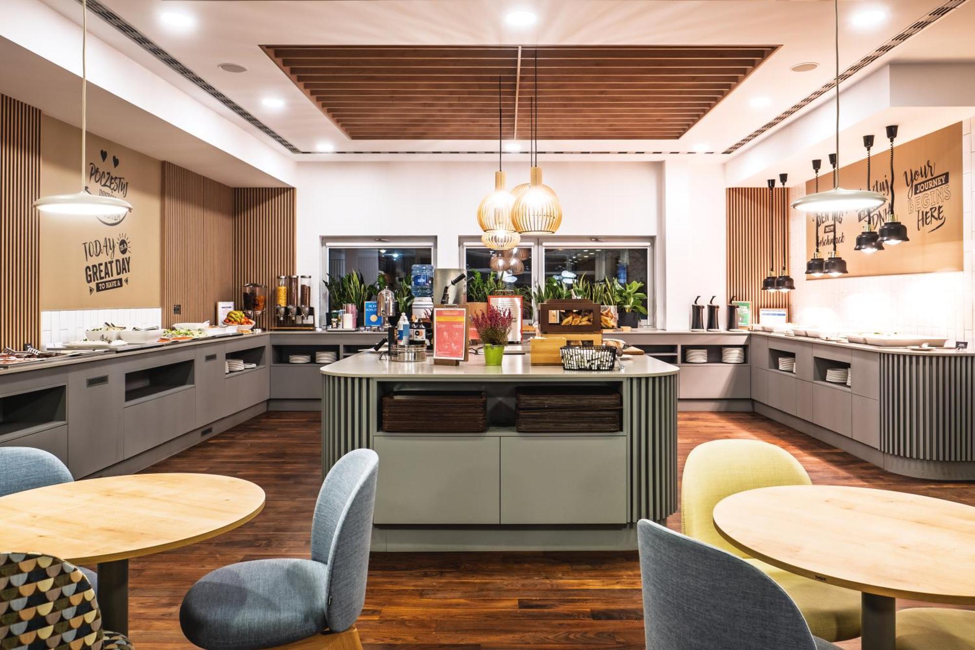 Hampton By Hilton Swinoujscie Hotel ภายนอก รูปภาพ