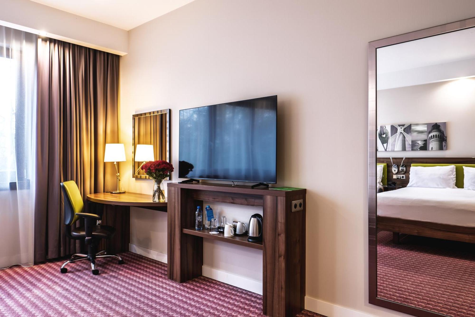 Hampton By Hilton Swinoujscie Hotel ภายนอก รูปภาพ